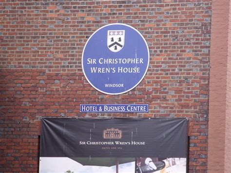 Sir Christopher Wrens House Hotel And Spa Blue Plaque Flickr