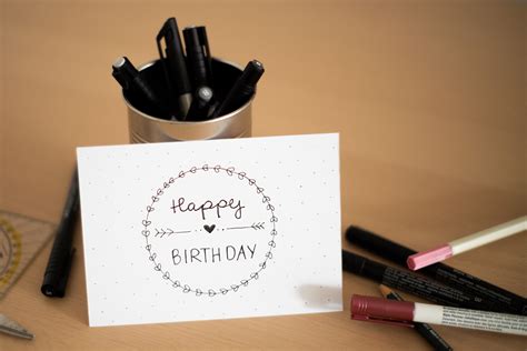 Grußkarten selbst gestalten mit Anleitung und kostenloser Vorlage