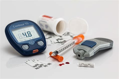 8 Health Gadgets That Can Help You To Be Health Smart In 2017 - Living ...
