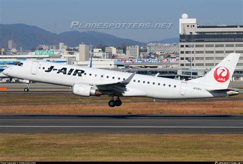 JA241J J Air Embraer ERJ 190STD ERJ 190 100 Photo By HUNG CHIA CHEN