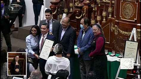 Periodista De La Silla Rota Recibe Premio Al Mérito Periodístico 2021