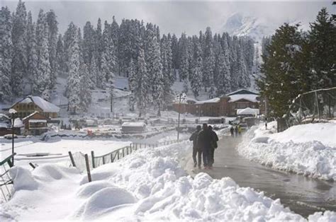 Night Temperature Drops Below Zero In Kashmir Drass Freezes At Minus