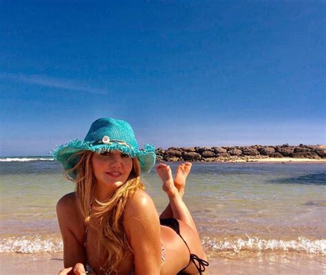 Andrea Legarreta presume diminuto y sexy bikini en la playa Publimetro México