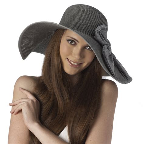 Awesome Fashion 2012: Awesome Sexy Summer Hats for Girls Trends 2012