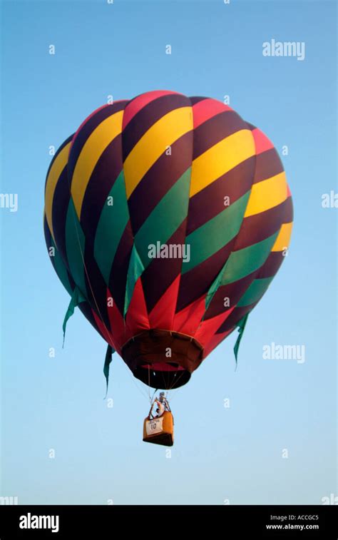 Annual Hot air balloon festival competition held at Howell Michigan ...