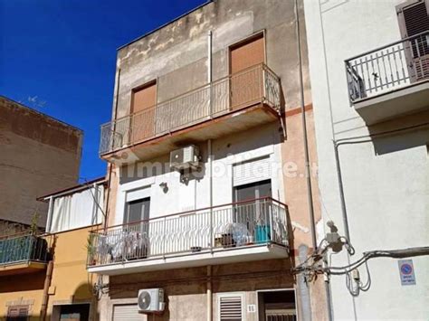 Vendita Appartamento Erice Trilocale In Via Campania Secondo Piano