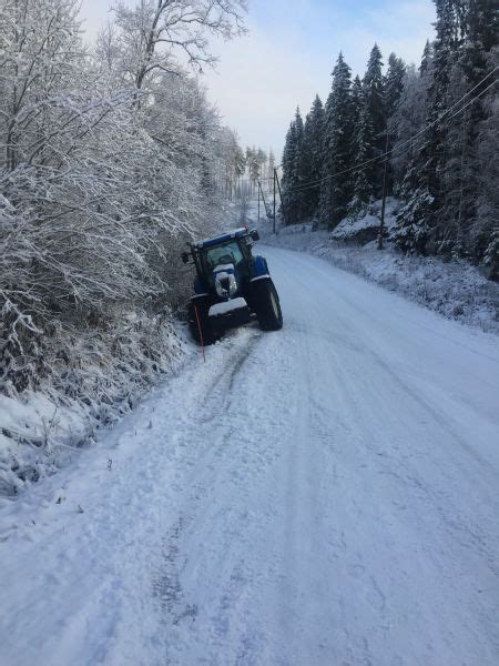 Traktorit ja koneet 360 astetta ympäri pottupellossa fi