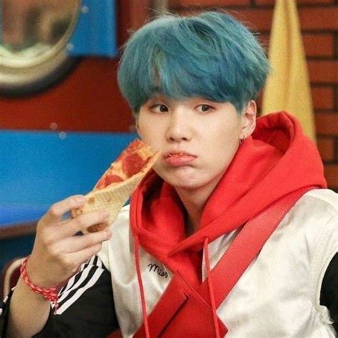 Yoongi Eating Pizza Suga Imagina Bangtan Boys