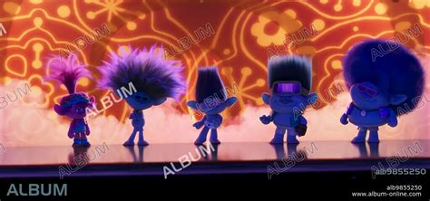 TROLLS BAND TOGETHER. Copyright DREAMWORKS ANIMATION. - Album alb9855250