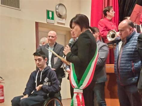 Lissone Ai Benemeriti Concesso Il Prestigioso Premio Angelo D Oro