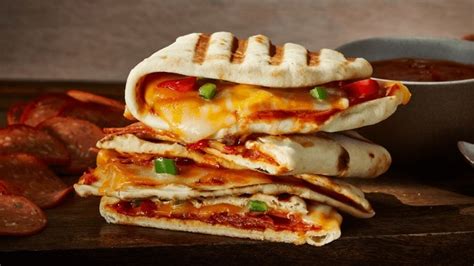 Recipe for Pepperoni Pizza Panini from Armstrong Cheese