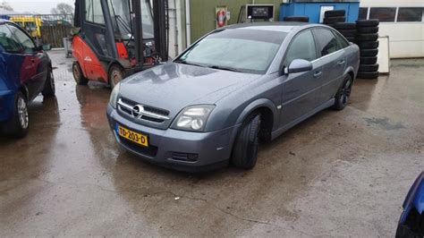 Opel Vectra C Gts Dti V Sloopvoertuig Grijs