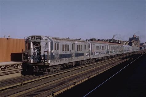 Pin by Tyrone Crespo on Vintage Subway Cars | New york subway, Nyc ...