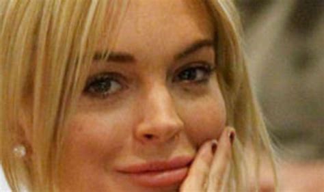 Lindsay Slams The Nude Photo Gossip Day Night Entertainment Express Co Uk