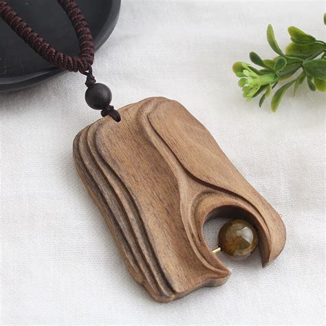 Pendentif En Bois Maison Du Bois