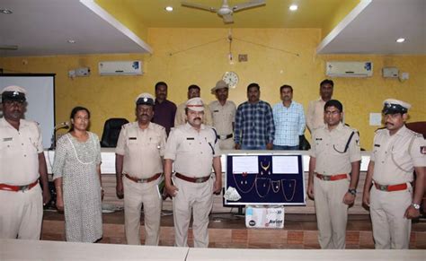 House Theft Cases Accused Arrested Valuable Jewelry And Cash Worth Rs 431 Lakh Seized