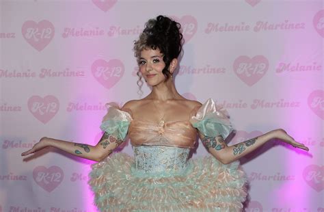 Melanie Martinez Net Worth - Wiki, Age, Weight and Height