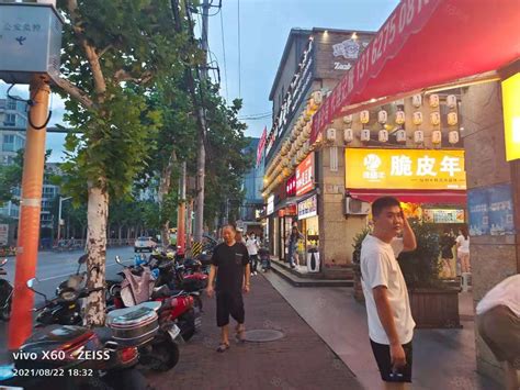 【11图】宝山牡丹江路 50平无进场费转让费 餐饮零售 都可以做上海宝山淞宝宝钢二村牡丹江路商铺商铺租售生意转让出租 上海58同城