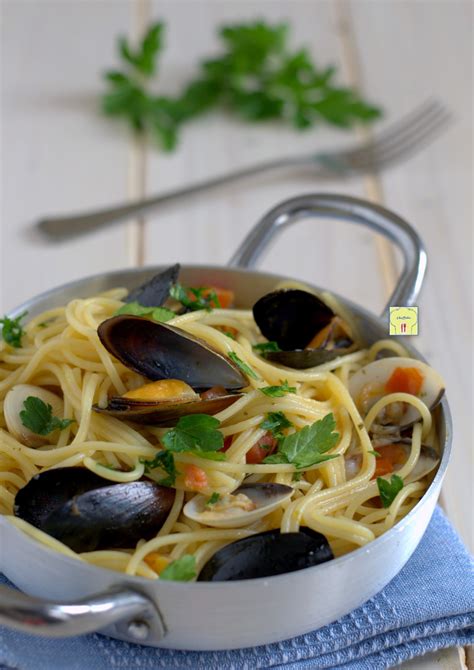 Spaghetti Cozze E Vongole Irresistibile Primo Piatto Di Mare Facile