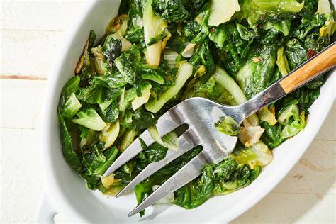 Sautéed Escarole Recipe — The Mom 100