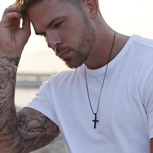 Cross Necklace for Men Men's Black Cross Necklace Men's Jewelry Black ...