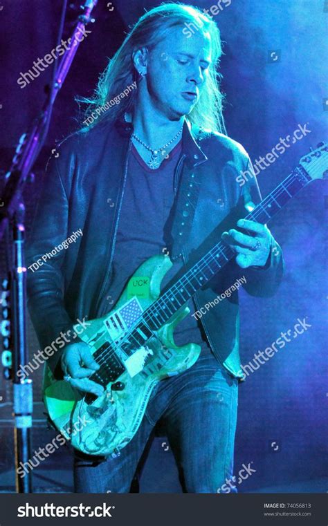 Denver October Guitarist Vocalist Jerry Cantrell Of The Heavy