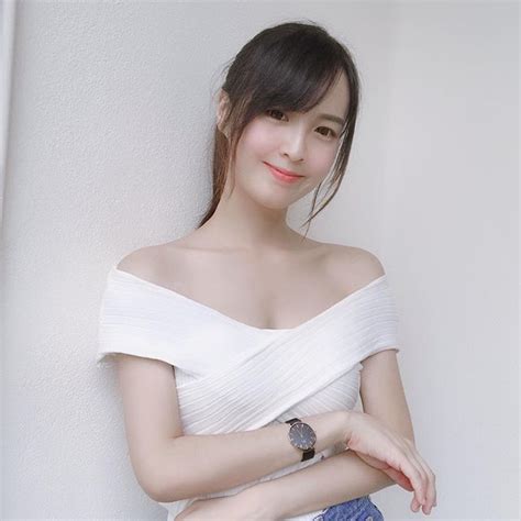 Bất ngờ với thần tiên tỷ tỷ trong phòng gym cộng đồng mạng chỉ biết cảm thán Hot girl phải