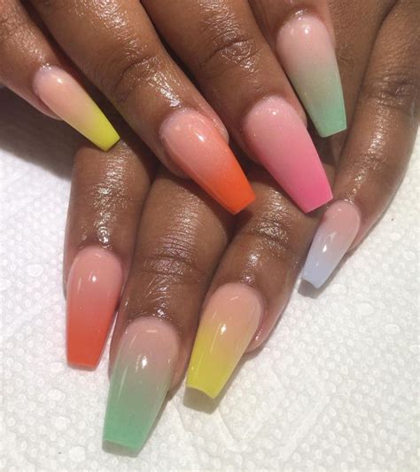 Ombr é nails are a great option for when you want to feature multiple