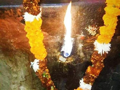 Himachal Pradesh Kangra Mata Jwala Ji Mandir Burning Flame In Water