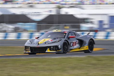 Corvette Racing At Daytona Rolex 24 Comes Into Focus Corvette Sales