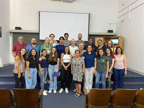 Esalq Recebeu Visita De Pesquisador Da Kansas State University Escola