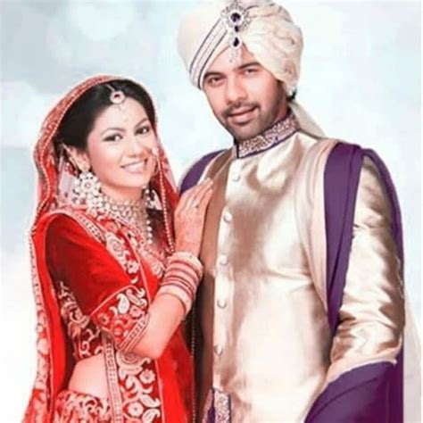 Kumkum Bhagya Here’s What Makes Abhi And Pragya The Iconic Couple On Television