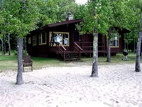 Cabins on Crane Lake, Minnesota