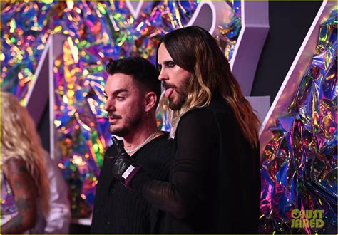 Jared Leto Sports Dark Eyeshadow Heeled Boots For Mtv Vmas With