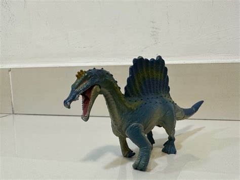 Takara Tomy Dinosaurs Spinosaurus Hobbies And Toys Toys And Games On Carousell