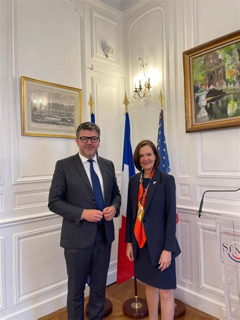 Rencontre Ambassadrice Des Etats Unis En France