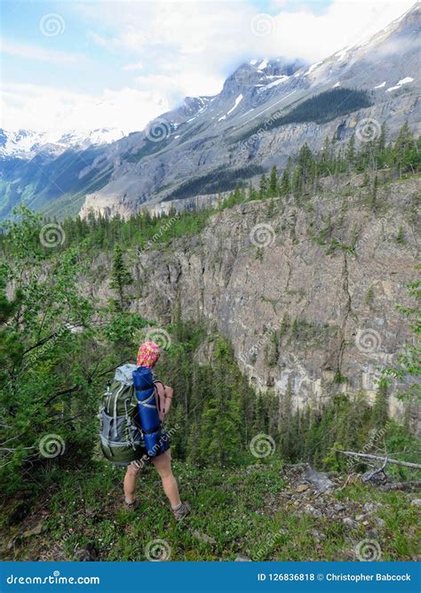 Hiking The Berg Lake Trail Around Mount Robson Glacier In British