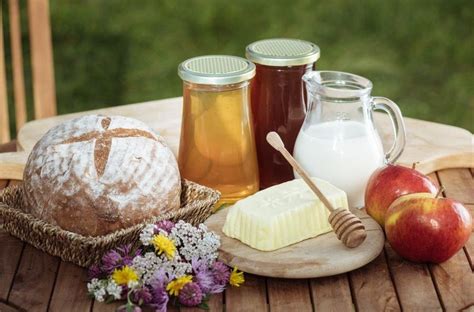 Tradicionalni Slovenski Zajtrk Dan Slovenske Hrane Hinkosmrekar