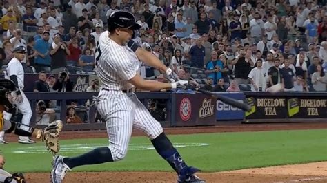Judge Ties Babe Ruth With Th Home Run Yankees Stun Pirates With Epic