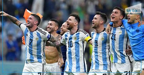 Hasil Argentina Vs Australia Skor Akhir 2 0 Gol Messi Pezzella