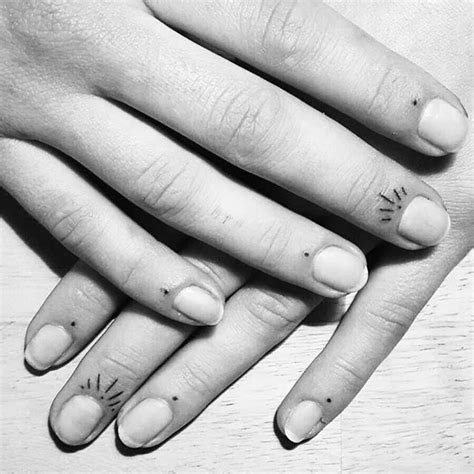 Pin By Evelina On For Business Toe Tattoos Hand And Finger Tattoos