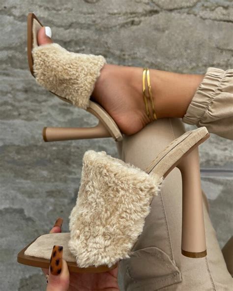 Christian Louboutin Hot Chick 130 Mm Shoes Post