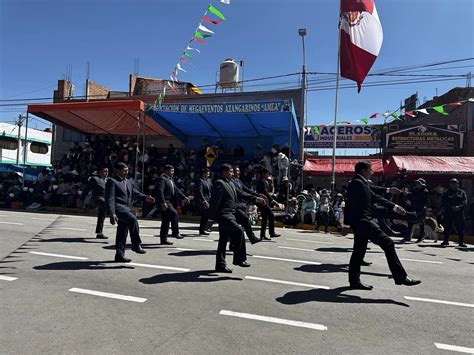 P E Pradera Participó En El Desfile Cívico Institucional Por Recordar