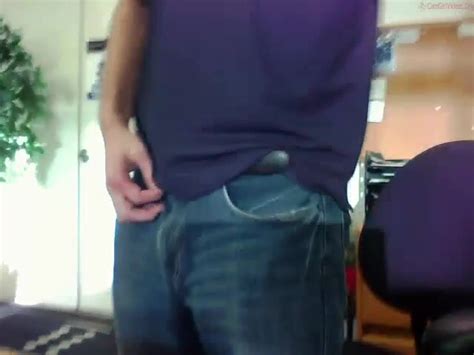 Straight Guys Straight Guy Gets Horny At Work ThisVid