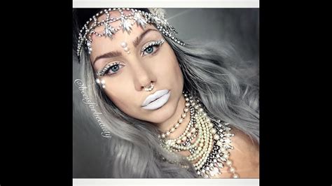 Makeup Academy School White Queen Makeup