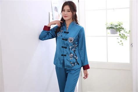 Pcs Chinese Style Women Embroidery Flower Pajamas Set Hot Sale Satin Pyjamas Suit Novelty