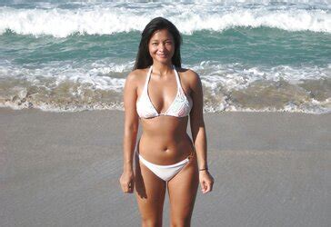 Red Hot Dark Haired And Her Personal Pictures ZB Porn