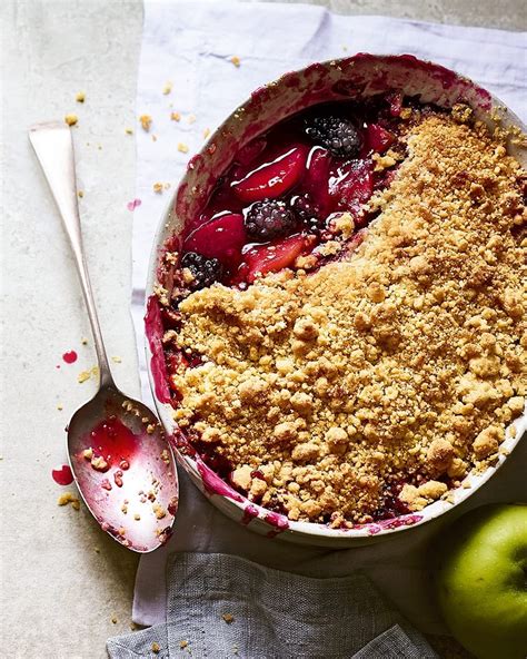 Bbc Good Food Apple Rhubarb Crumble At Denise Green Blog