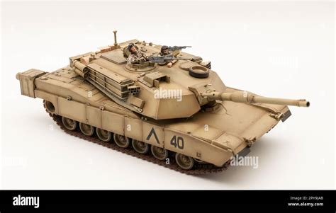 American M1a1 Abrams 120mm Gun Main Battle Tank 1 35 Scale Model Tamiya