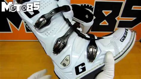 Обзор мотобот Gaerne SG12 от Moto85.ru - YouTube